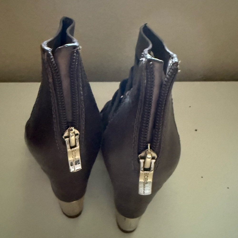 BCBG Strappy Sandals - Picture 4 of 7
